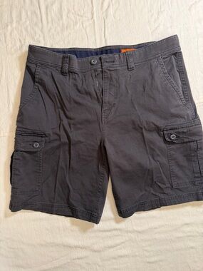 St. John's Bay Men's Dark Gray Cargo Shorts